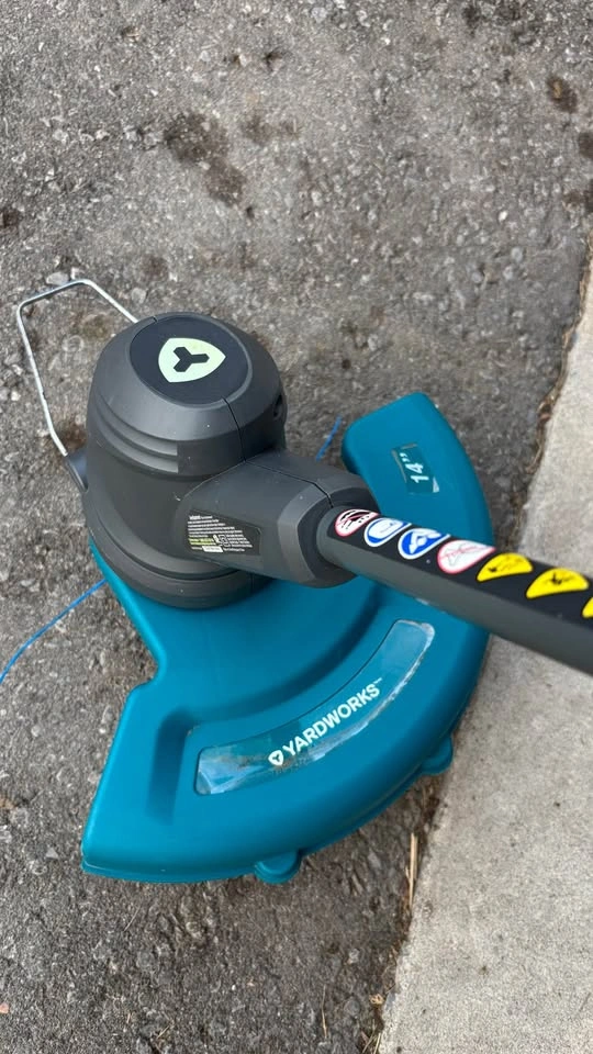 Yardworks 14” Corded Electric String Trimmer - photo 2