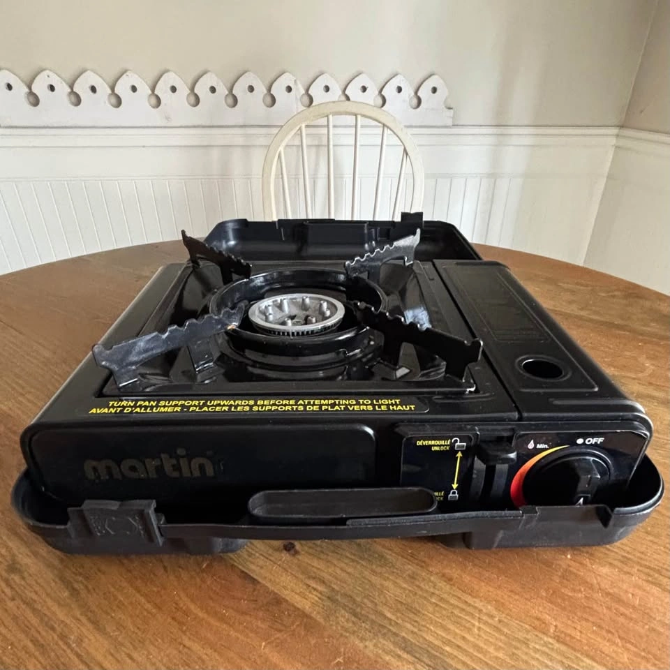 8000 btu Portable Butane Gas Stove - photo 3