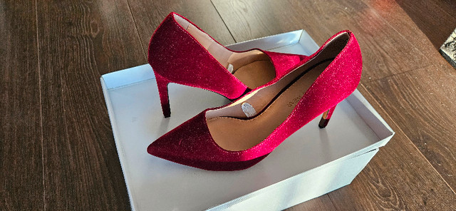 Negotiable - Brand new Size 7 - Velvet Maroon dress shoes