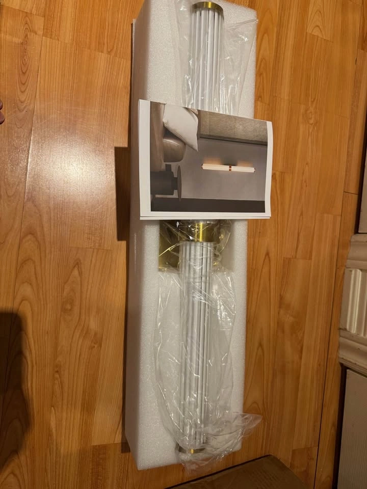 Modern Gold LED Wall Sconce Light - photo 4