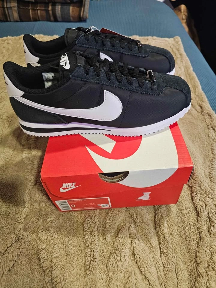 Nike Cortez Textile in Black/White Brand New - photo 3
