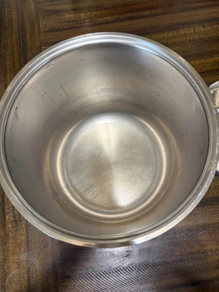 Large Stainless Steel Stock Pot with Lid - photo 4