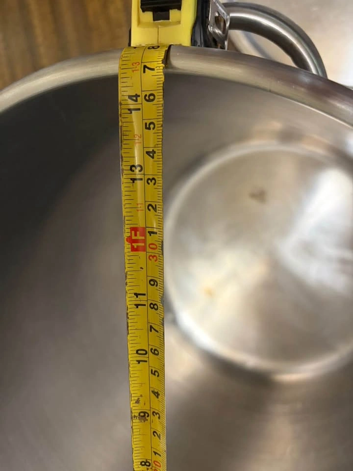 Large Stainless Steel Stock Pot with Lid - photo 4