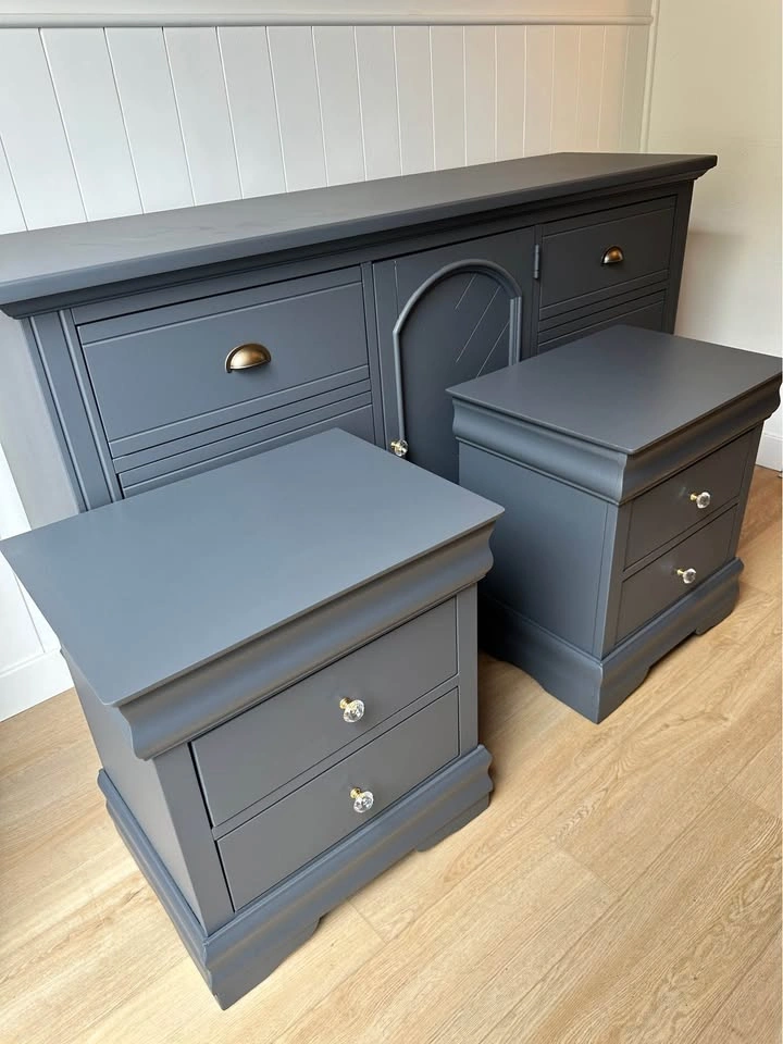 3-Piece Refurbished Bedroom Set | Midnight Grey + Antique Brass - photo 3