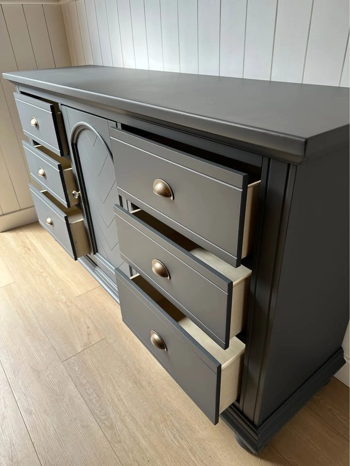 3-Piece Refurbished Bedroom Set | Midnight Grey + Antique Brass - photo 5
