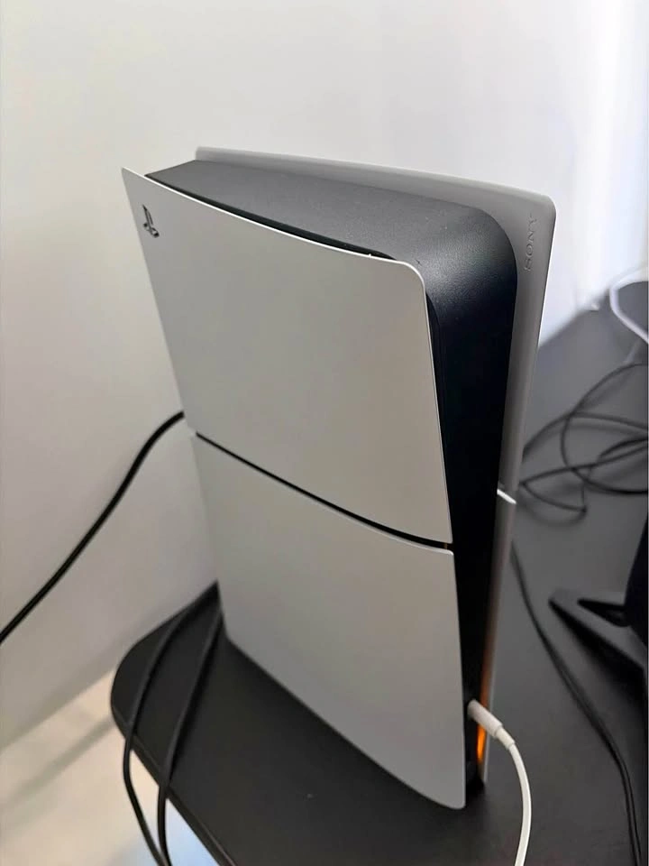 PS5 Slim Digital Edition – Trade for PS5 Slim Disc Edition
