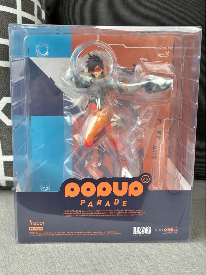 Popup Parade Tracer Figure