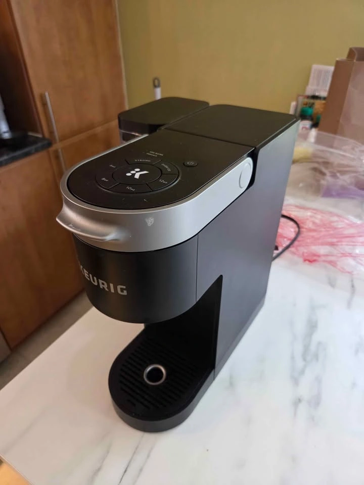 Keurig K-Cup Coffee Maker - photo 2