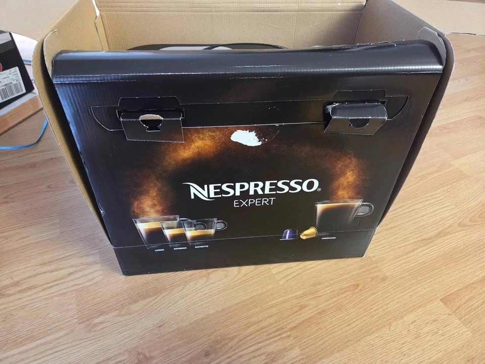 Nespresso Expert Coffee Machine - photo 3