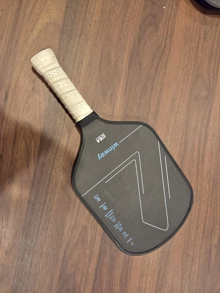 T700 Pickleball Paddle