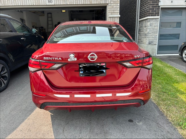 2020 Nissan Sentra SV – Clean & Well Maintained – 128,000 km - photo 4