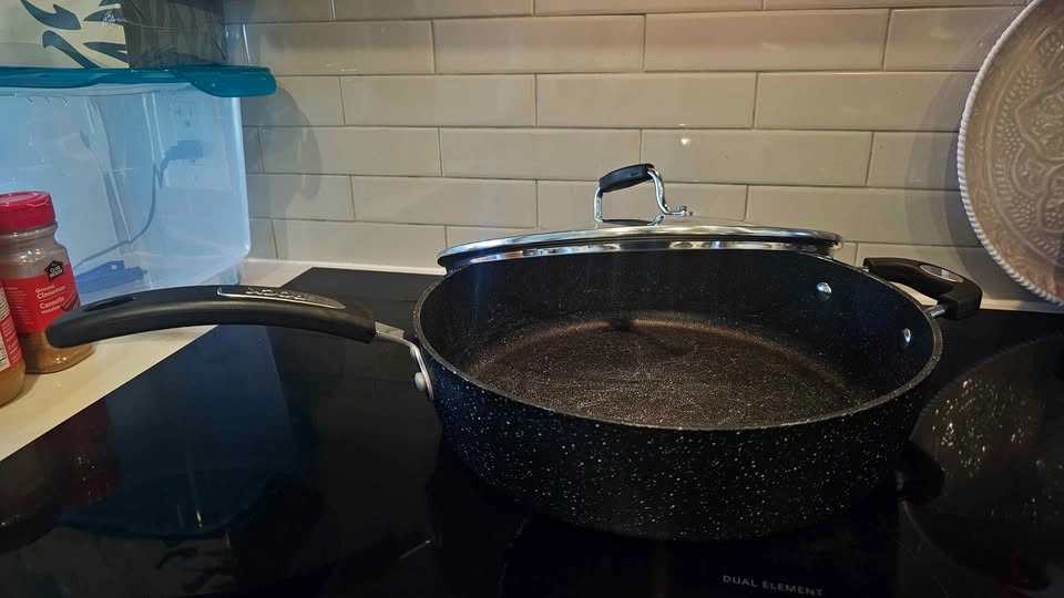 The Rock Deep Skillet with Glass Lid, diameter of ~ 30 cm - photo 4