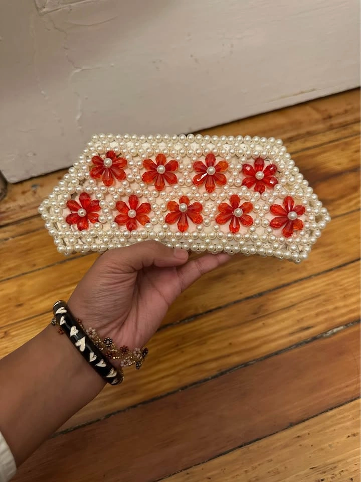 Vintage Beaded Pearl and Red Floral Clutch 👛 Pickup in Park Slop