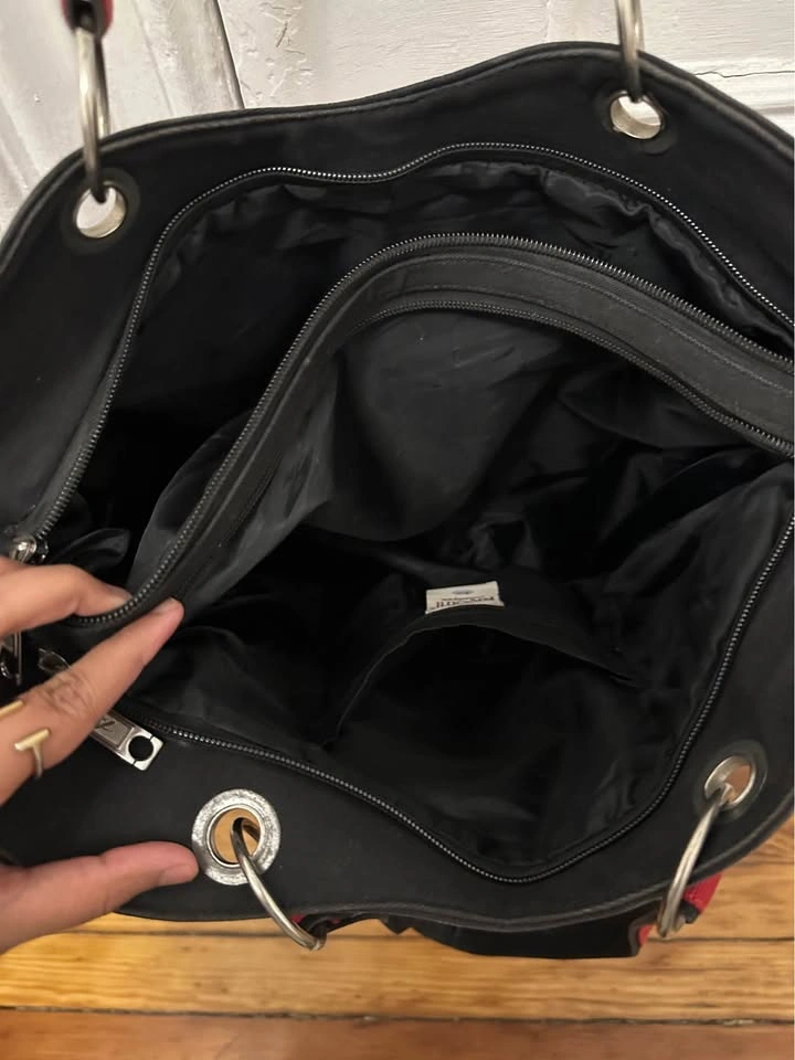 Women’s Black Red Tan Purse 👜 Pickup in Park Slope - photo 3