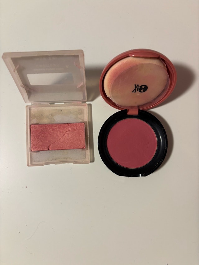 Mary Kay and Etude House Blush Set - photo 2