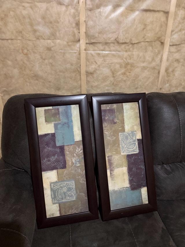 Round Black Mirror and Matching Art Prints - photo 2