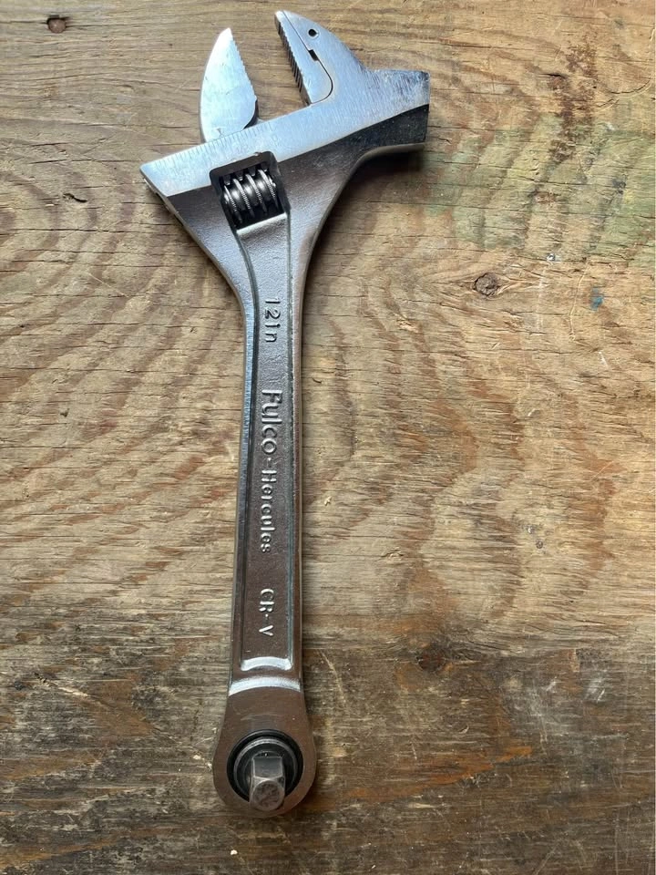 All in one adjustable wrench - photo 2