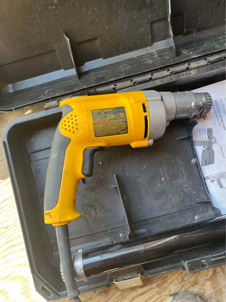 Quick drive subfloor screwgun - photo 3