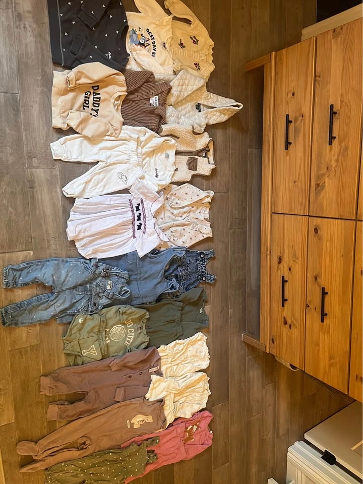 Massive 6-12, 9-12 month baby clothes bundle - photo 2