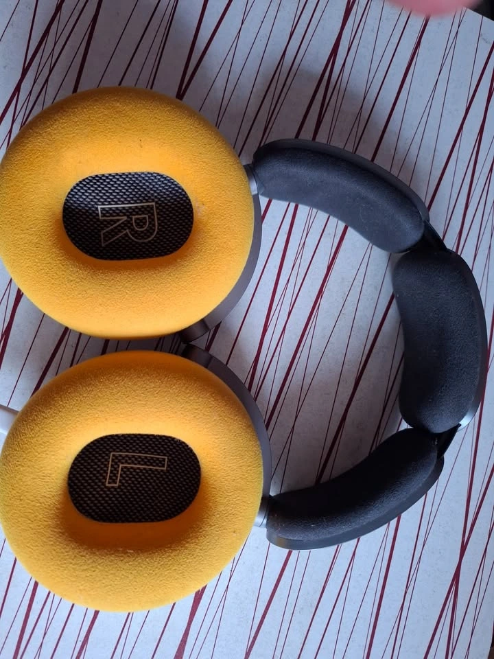 Dyson OnTrac Wireless Bluetooth Over-Ear Headphones - photo 2