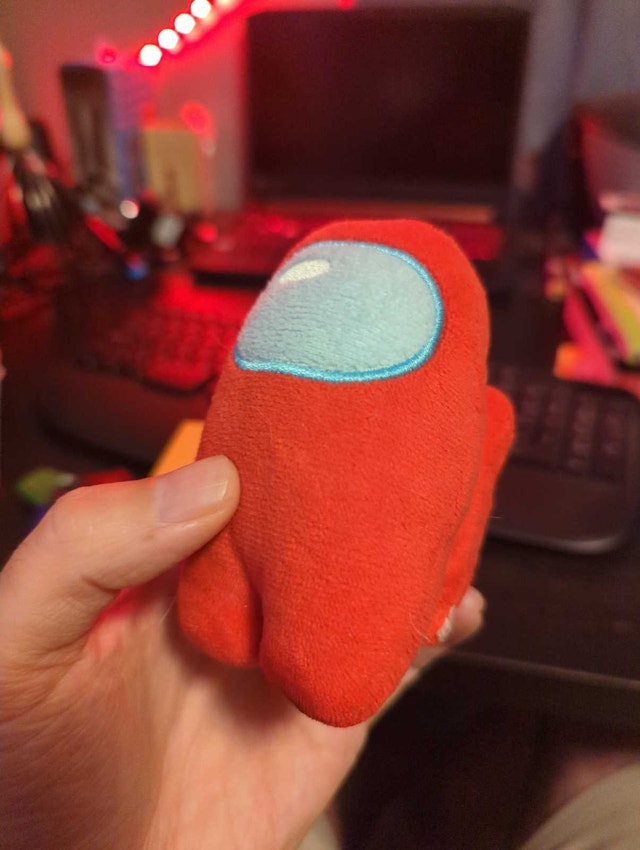 among us plushie - photo 2