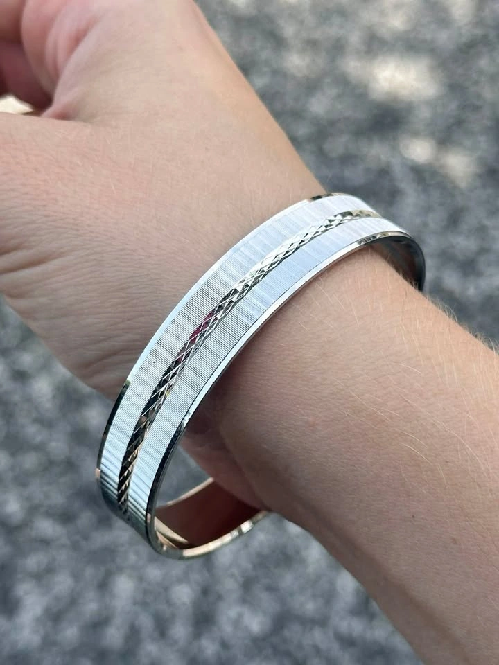Vintage Trifari Silver Bangle Bracelet (Signed) - photo 2