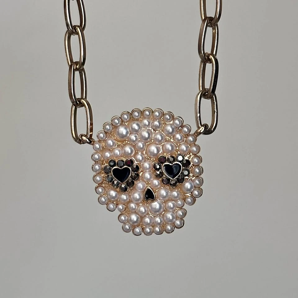 BaubleBar Pearl Skull Necklace – Gold-Tone Sugar Skull Pendant