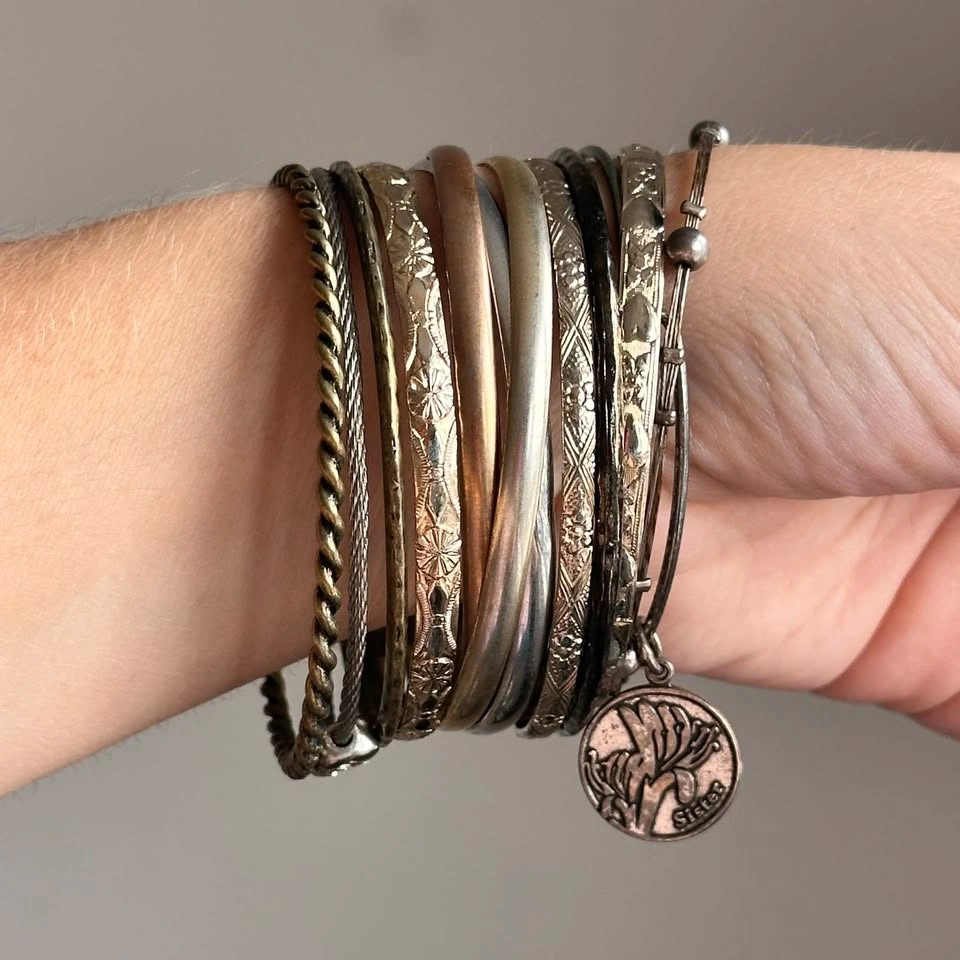 Set of Vintage Mixed Metal Bangle Bracelet Stack - photo 2