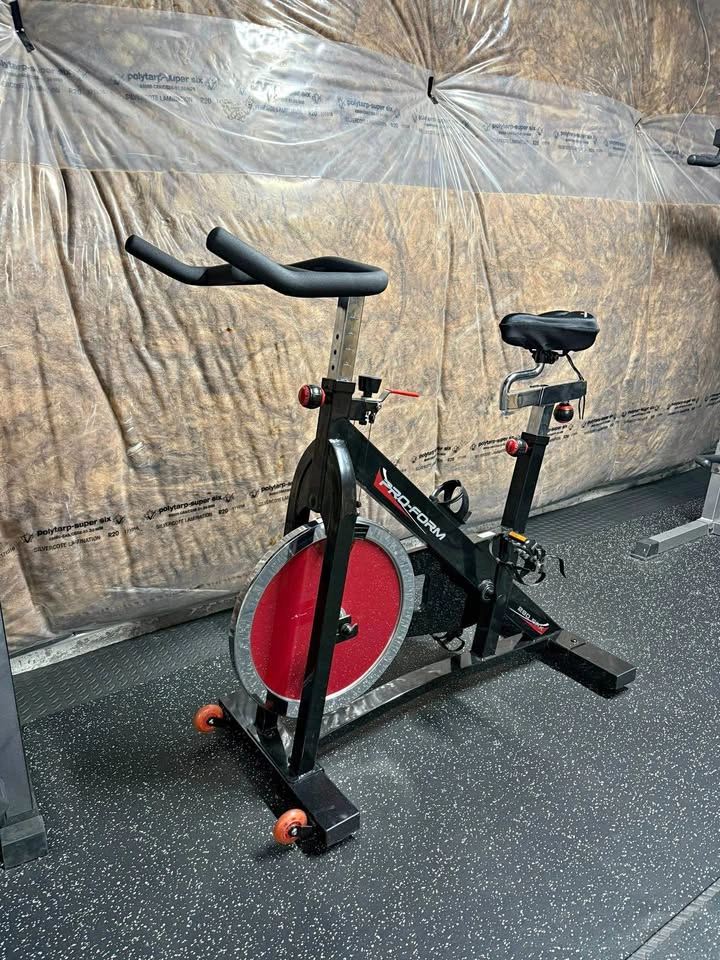 PRO-FORM SPIN BIKE – HEAVY DUTY | SMOOTH RIDE | READY TO GO