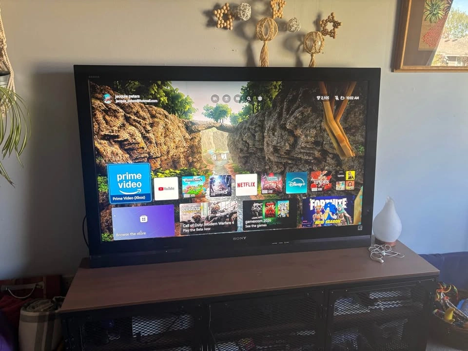 Sony Bravia TV - photo 3