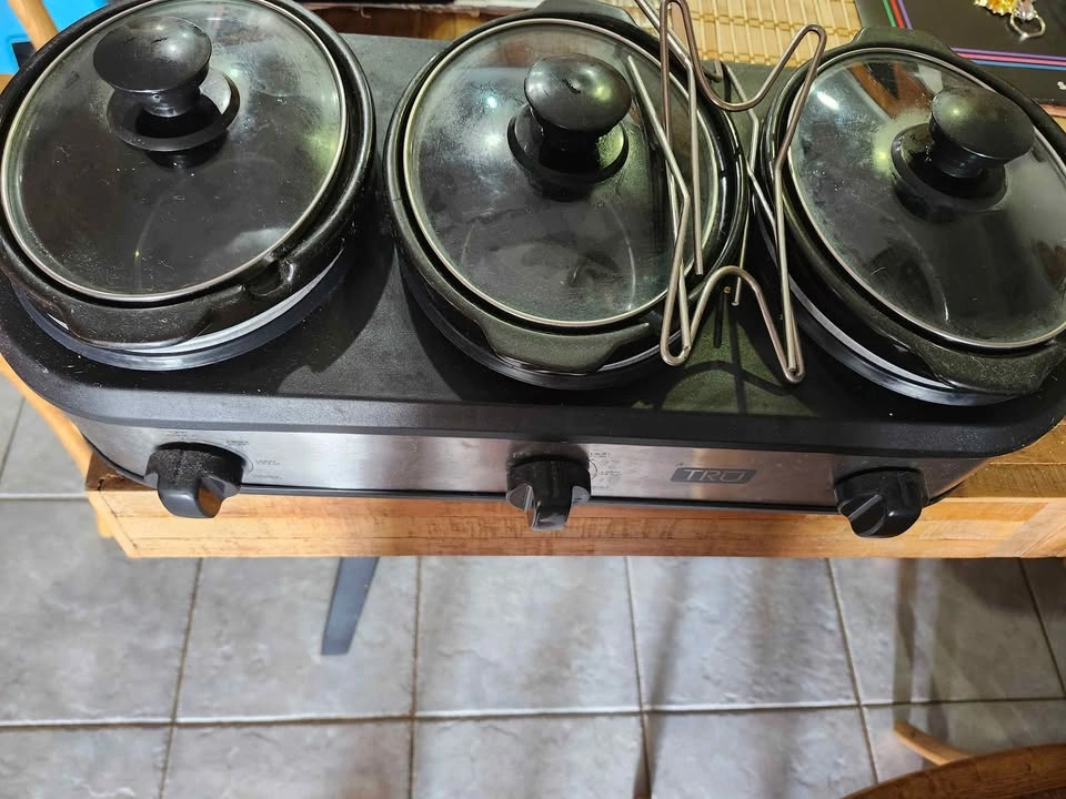 Tru 1.5 QT Triple Crock Buffet Warmer - photo 2