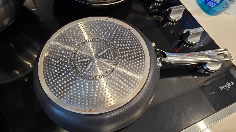 T-fal Non-Stick Frying Pan - photo 3