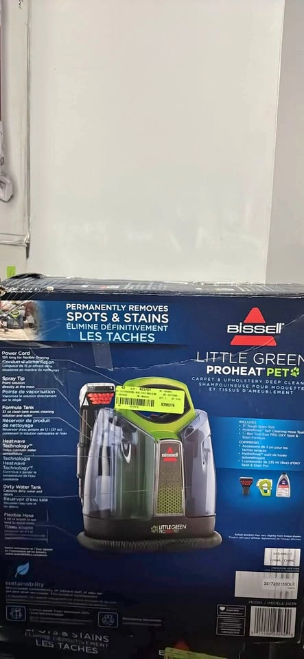 BRAND NEW IN BOX.. Bissell - Little Green ProHeat Pet