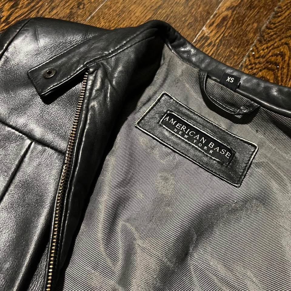 Women’s Leather Jacket - photo 3