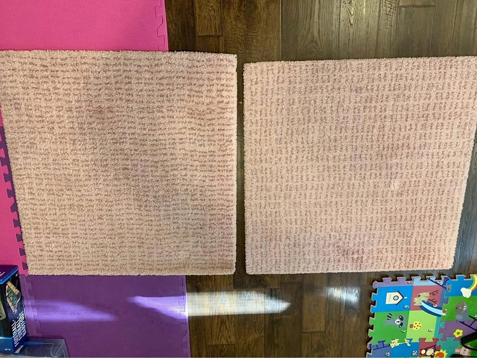 2 Ikea rugs
