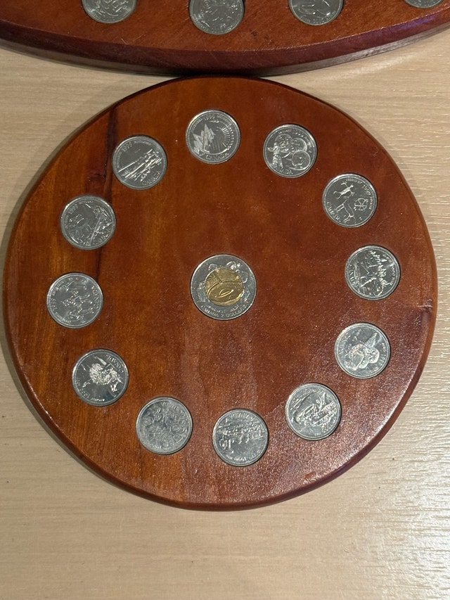 Canada Coin Collection Displays 1999 & 2000 - photo 2
