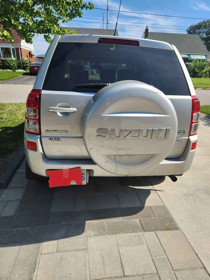 2011 Suzuki Grand Vitara - photo 2