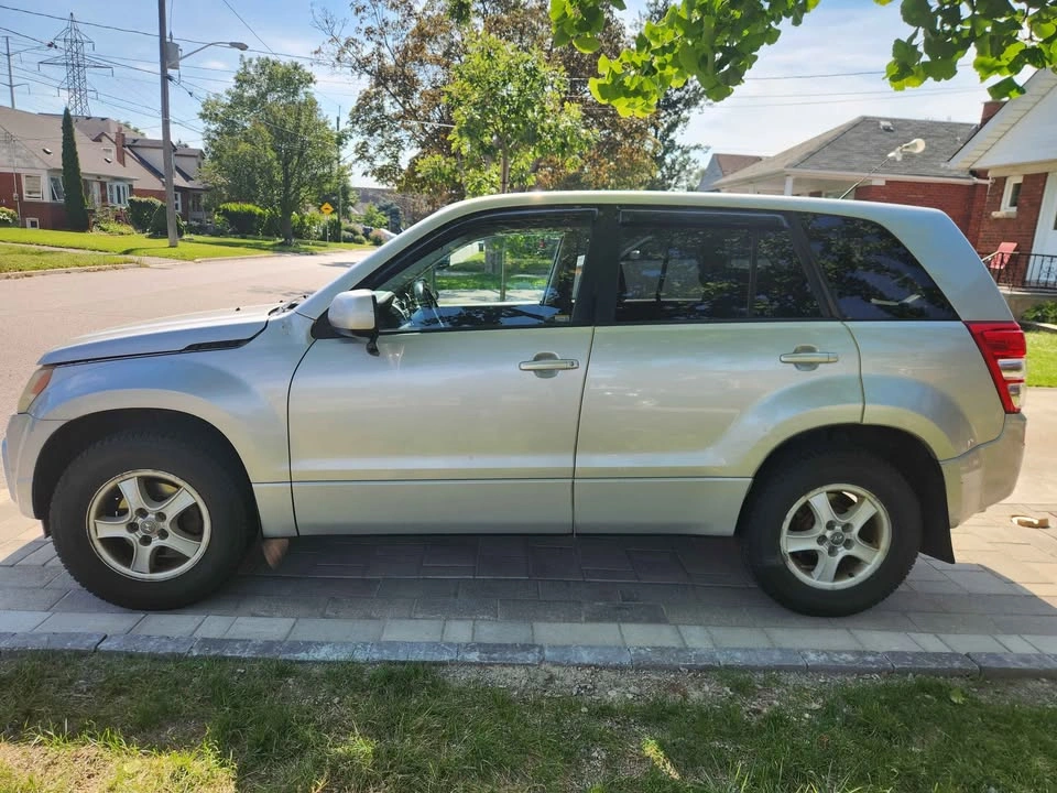 2011 Suzuki Grand Vitara - photo 4