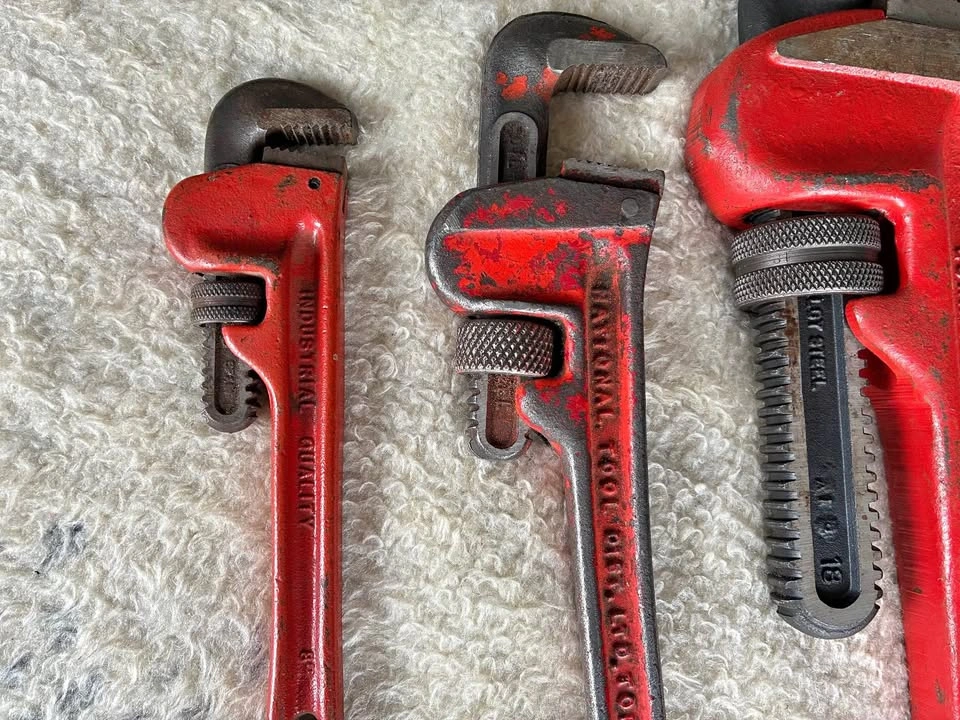 Estate Sale Vintage Heavy Duty Pipe Wrench Set (3 Pieces)