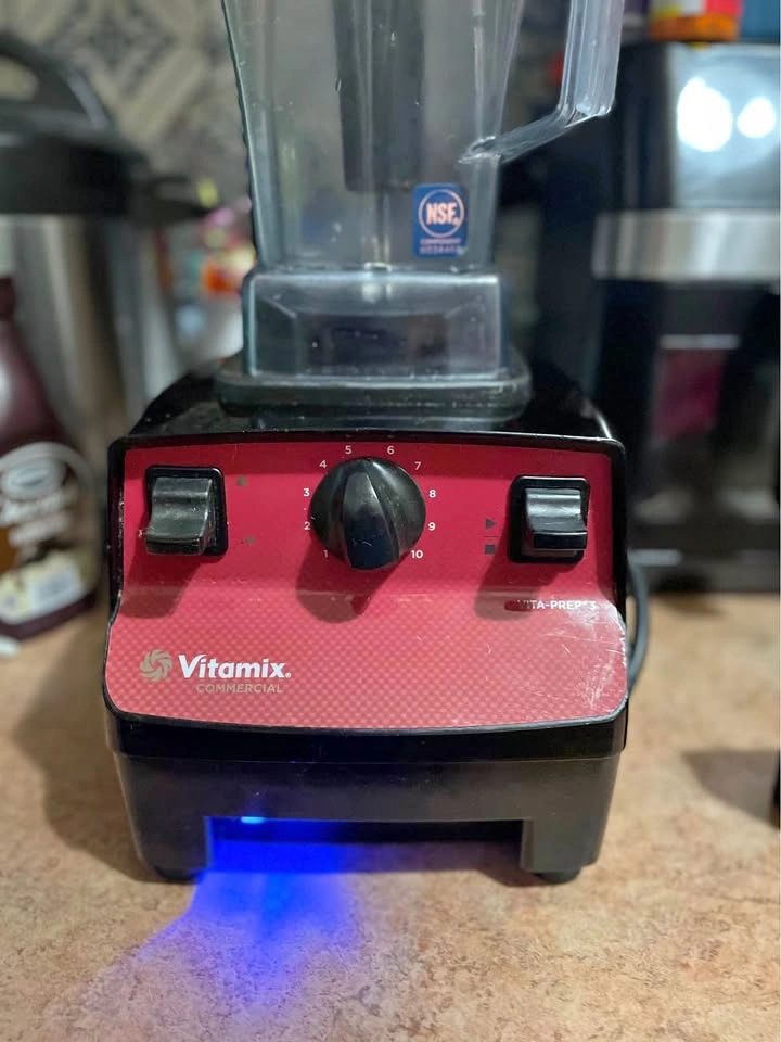 Vitamix Vita-Prep 3 Countertop Blender 64 oz 3HP