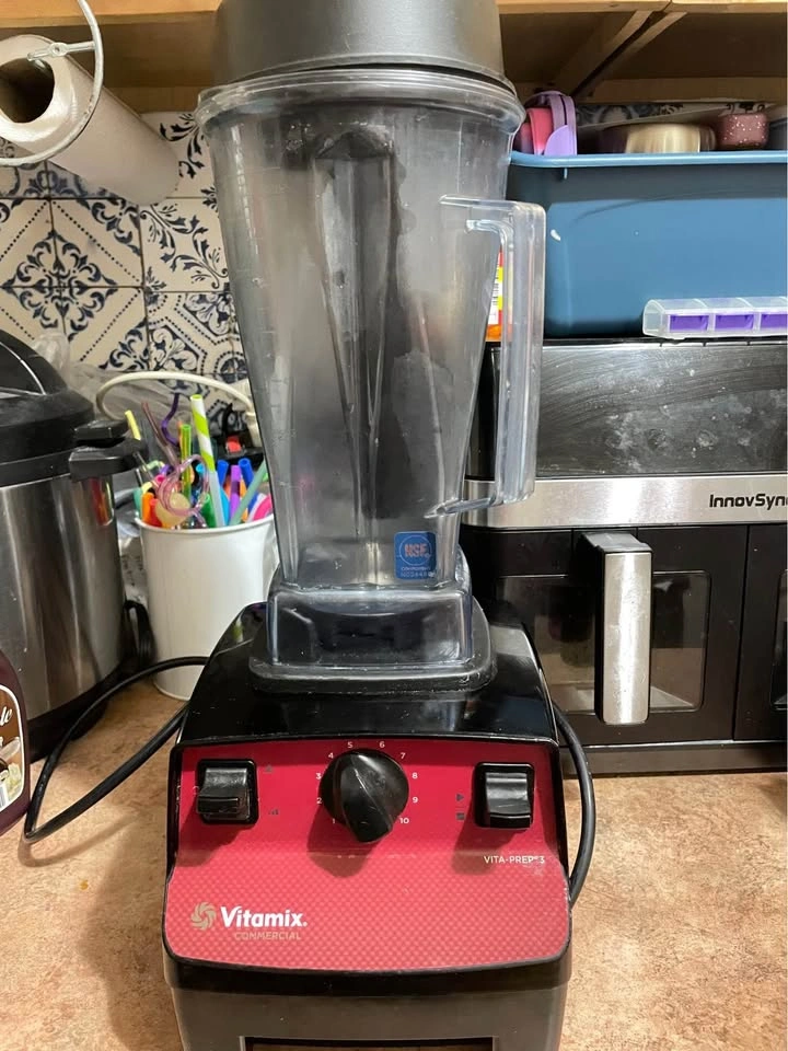 Vitamix Vita-Prep 3 Countertop Blender 64 oz 3HP - photo 2