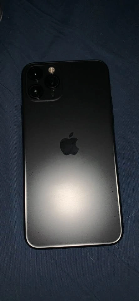 iPhone 11 Pro (brand new battery and screen) - photo 3