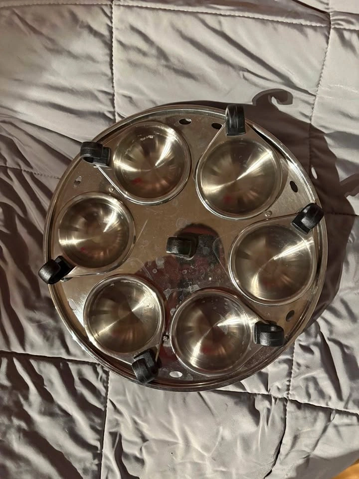 Princess House Stainless Steel egg poacher tray with 6 cups