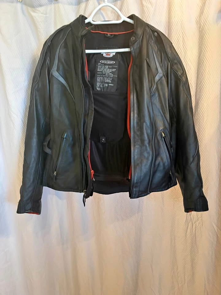 FXRG Harley Davidson riding jacket. Ladies large. Detachable ins
