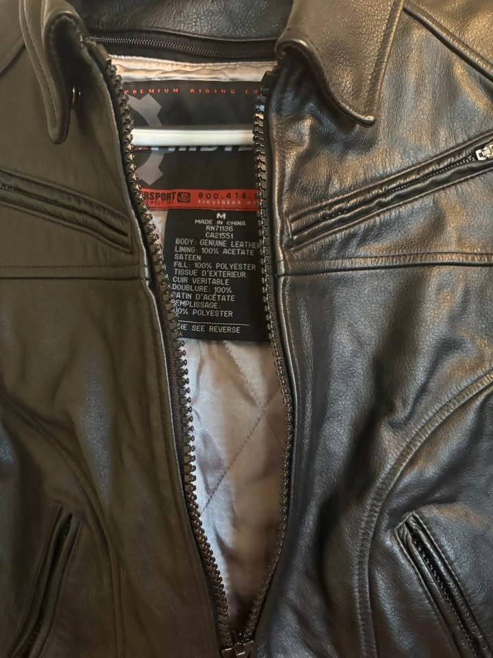 Leather riding jacket women’s medium - photo 2