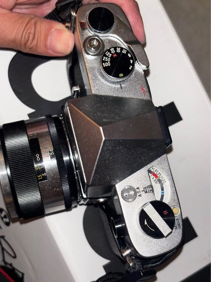 Vintage Yashica J-4 35mm SLR Camera Body w/ Auto Yashinon Lens - photo 2