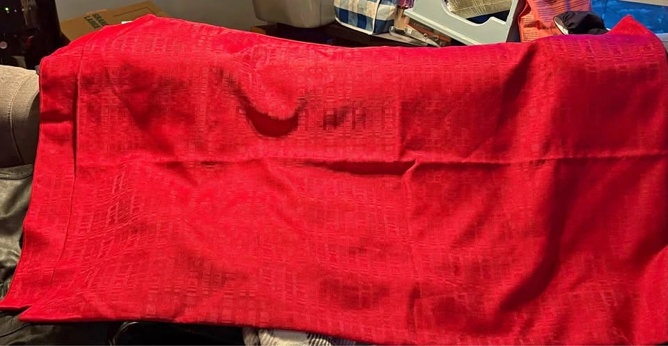 High end red rectangular table cloth