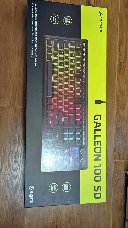 Corsair Galleon 100SD stream deck integrated keyboard