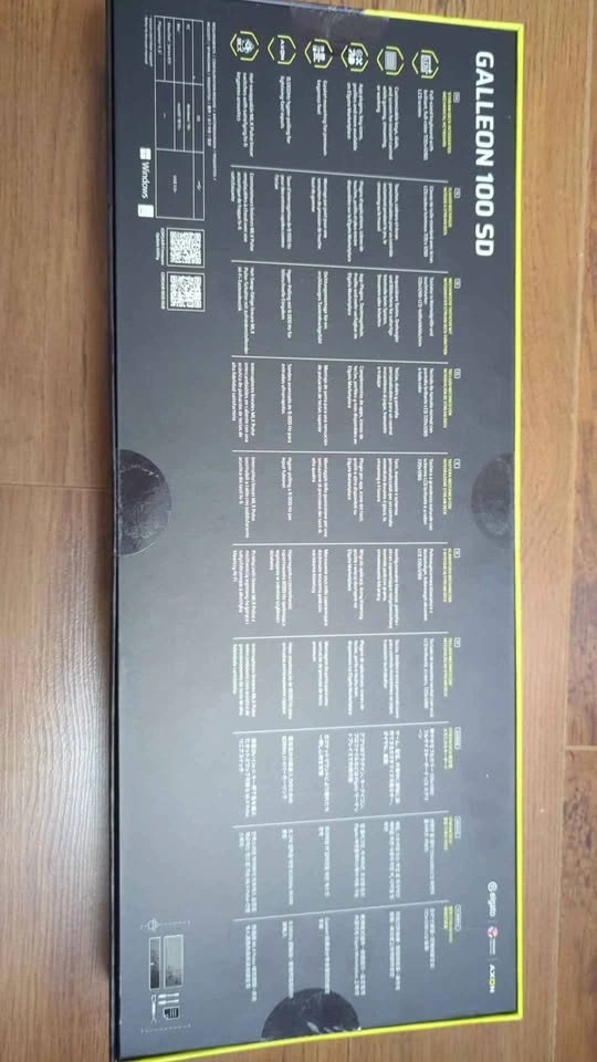 Corsair Galleon 100SD stream deck integrated keyboard - photo 2