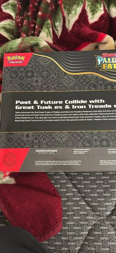 Pokémon TCG: Paldean Fates Great Tusk & Iron Treads Collection - photo 4